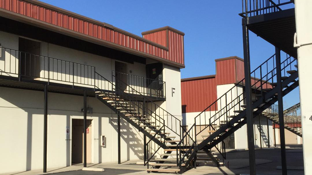 Storage Units in South Gate CA